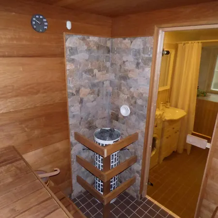 Romantic With Sauna, Free Parking Apartment Tartu